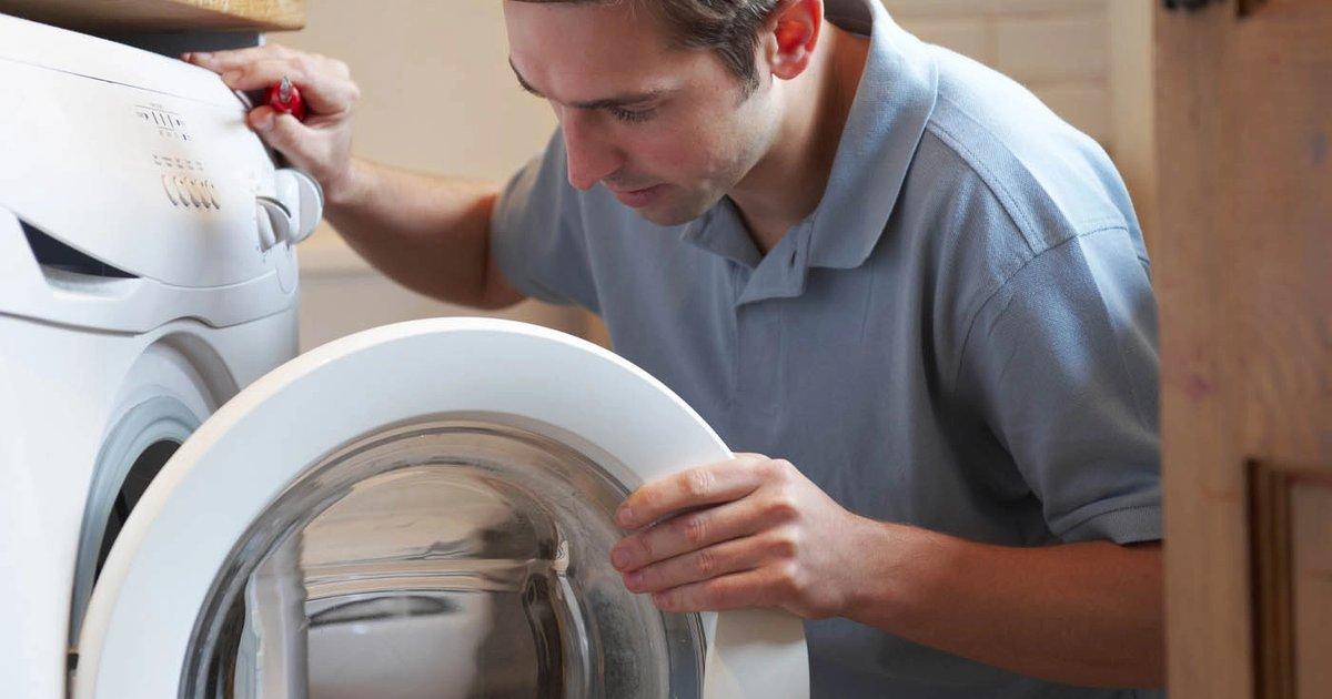 Contacter notre service Miele réparation lave-linge sèche-linge lave-vaisselle four plaque induction Miele service client Paris